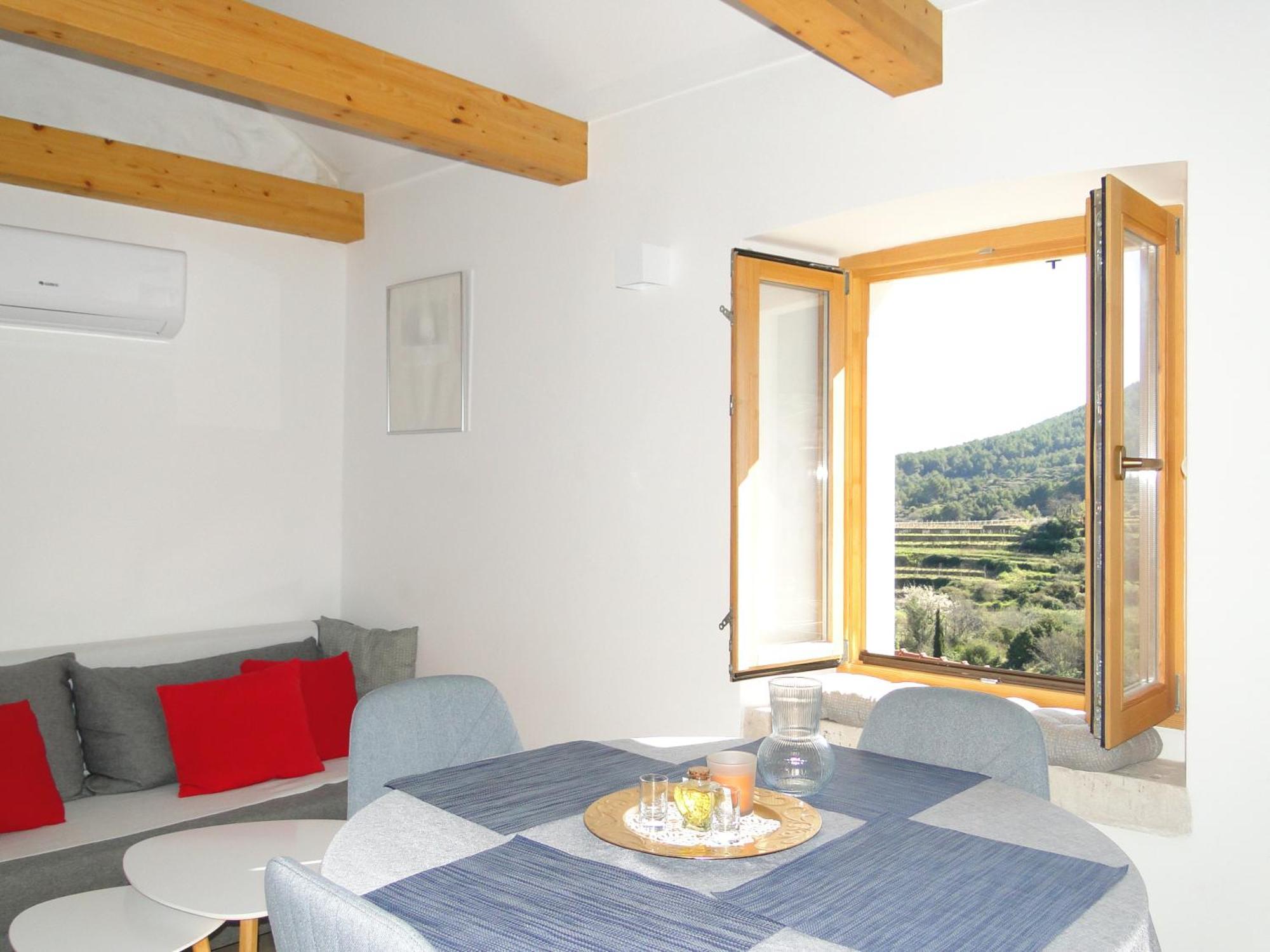 Heritage Apartments Kyra & Fox In Pitve, Hvar Eksteriør bilde
